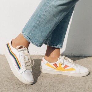 Soludos Rainbow Wave Embroidered White Leather Good Vibes Sneaker Size 7.5